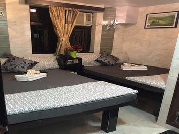 Skylark Guest house Hong Kong